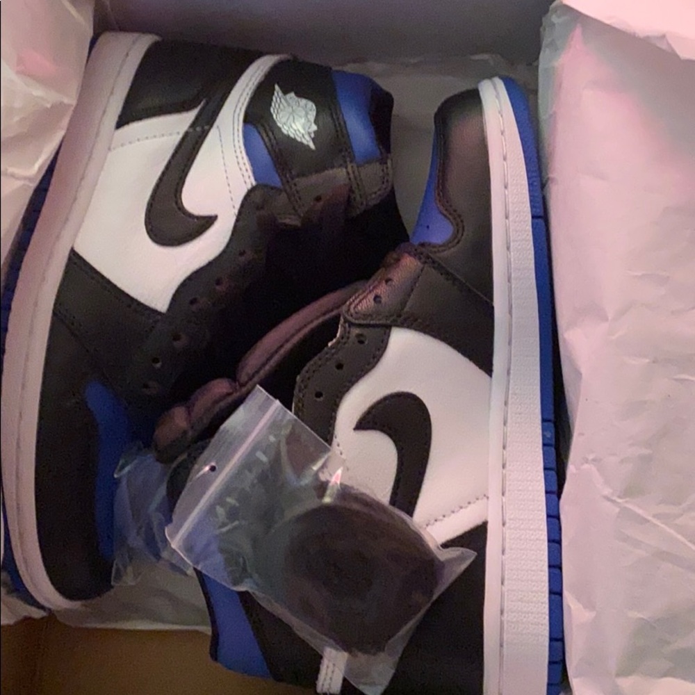 Jordan 1 royal toe